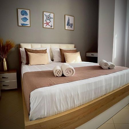 Endy Apartaments Orikumi Exteriér fotografie