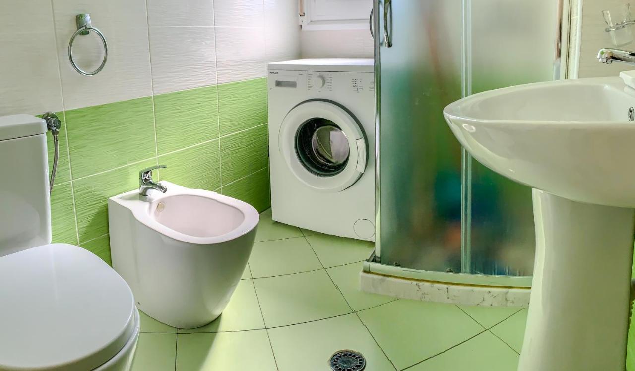 Endy Apartaments Orikumi Exteriér fotografie
