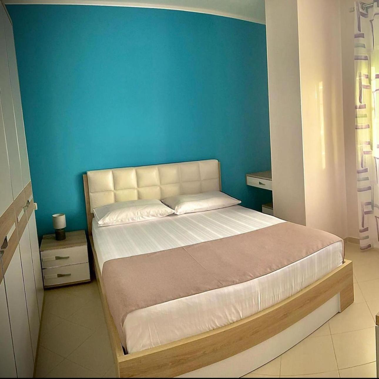 Endy Apartaments Orikumi Exteriér fotografie