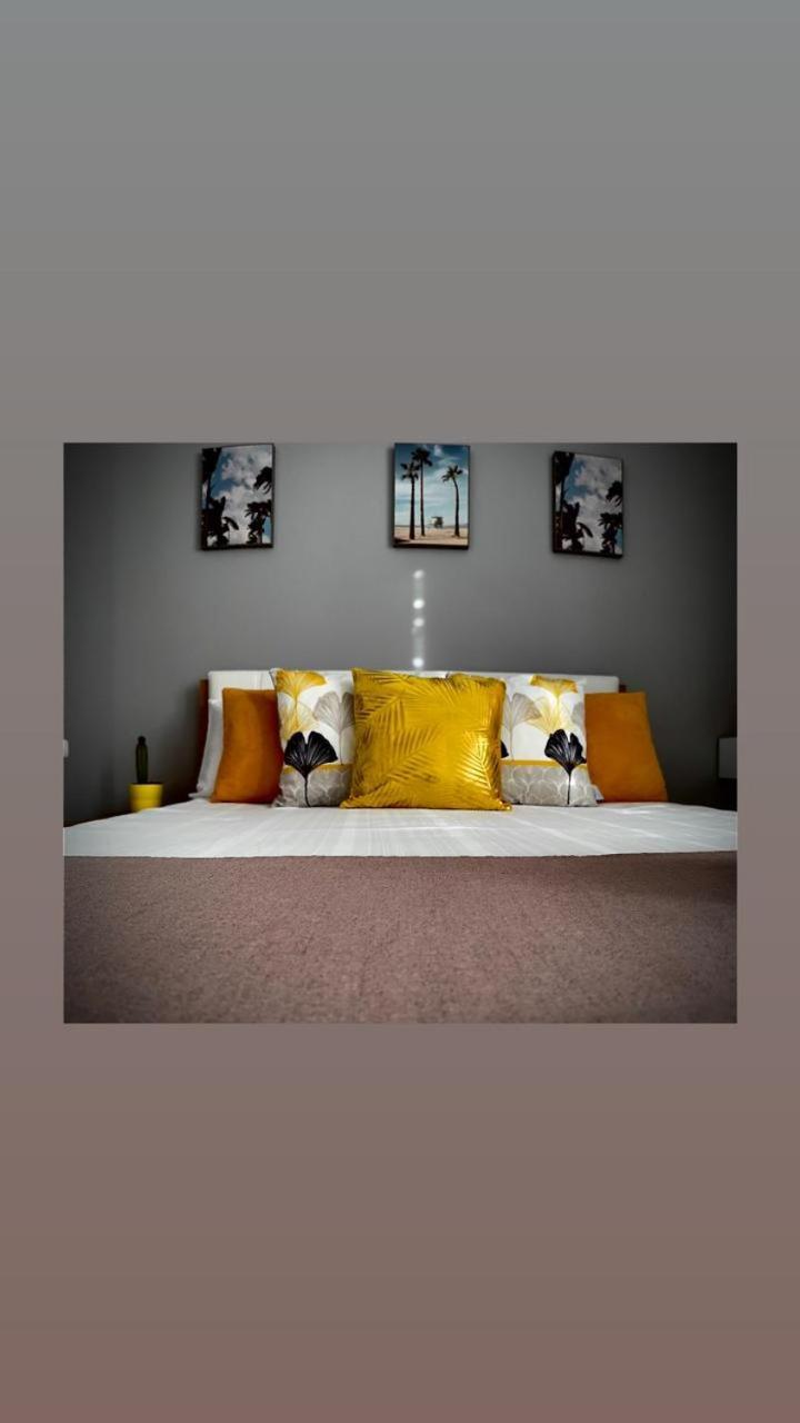 Endy Apartaments Orikumi Exteriér fotografie